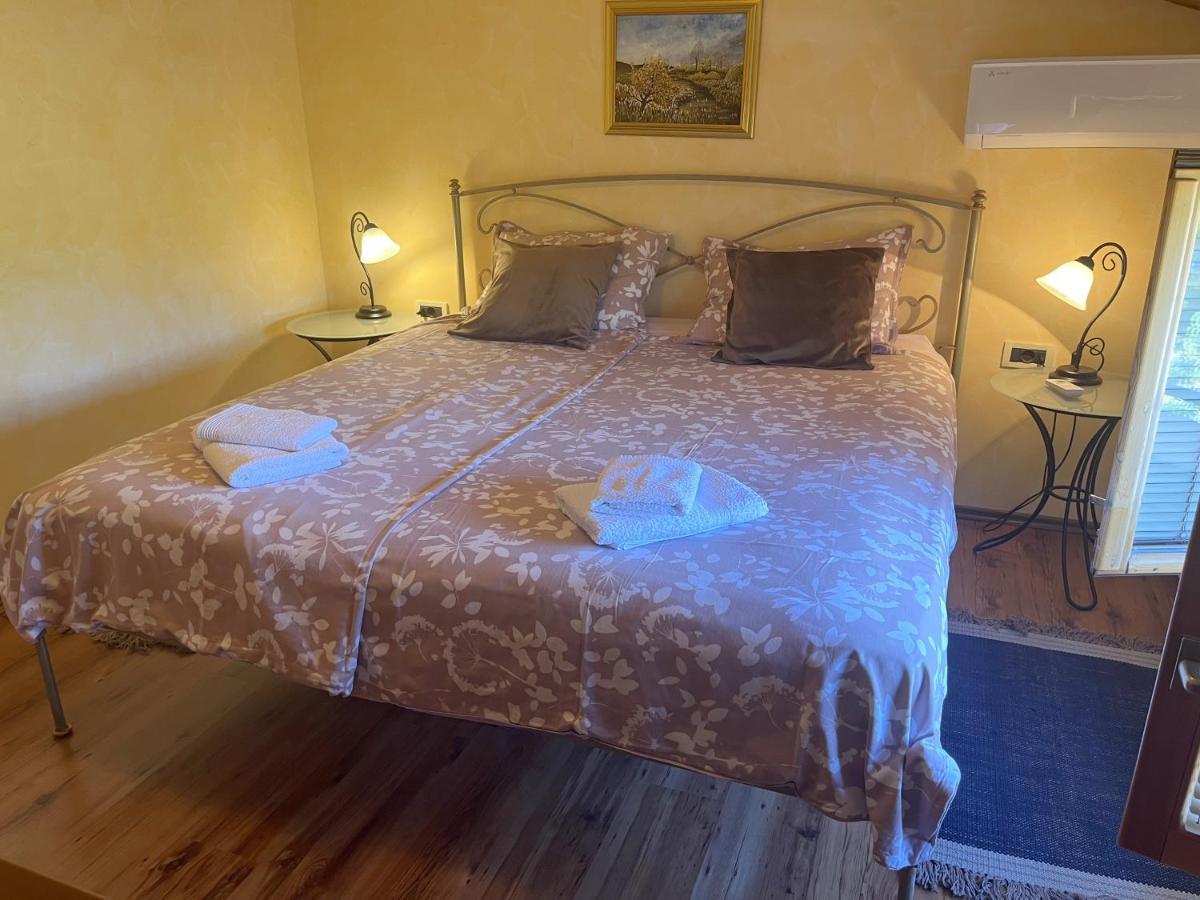 Holiday Home Valmoneda Rovinj Luaran gambar